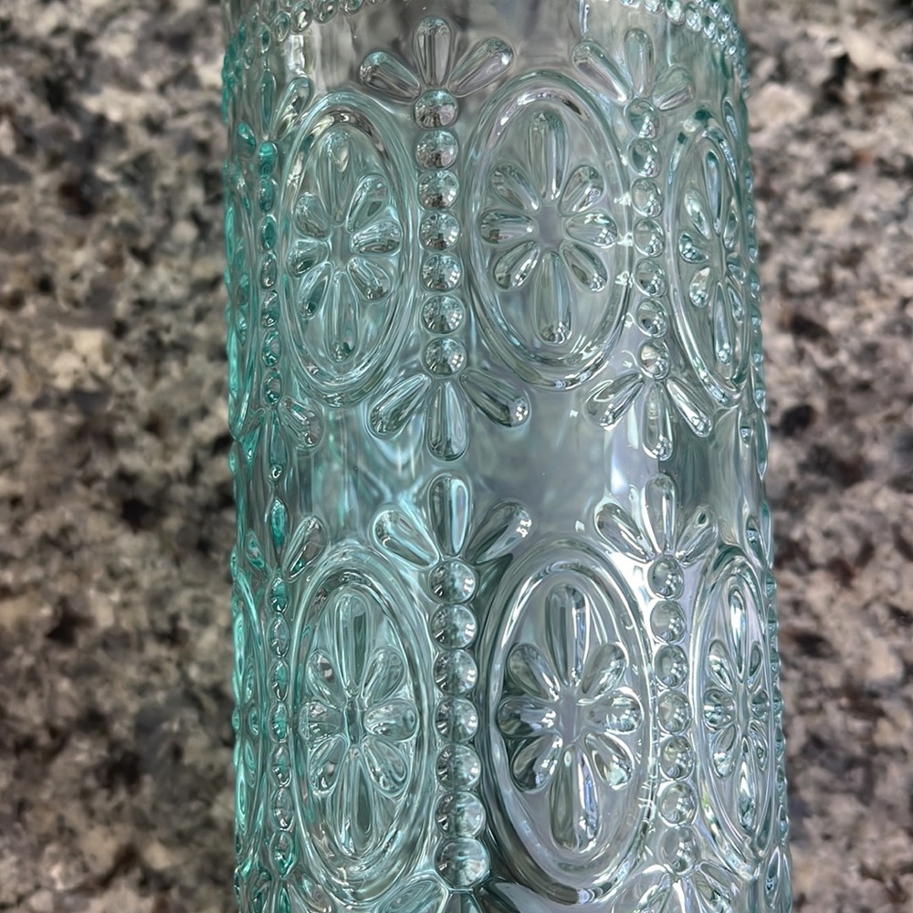 A set of 4 Decorative Tall Glasses in bluish green. 5.5” tall. New! - Picture 3 of 4